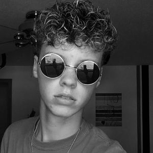 Meet your Posher, Hayden